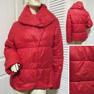 H&M Womens Red Puffer Jacket Coat size 10 Medium Oversized Quilted Snap Closure